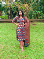 KLA 9204- Elegant 3-piece cotton kurti set for a stylish look.