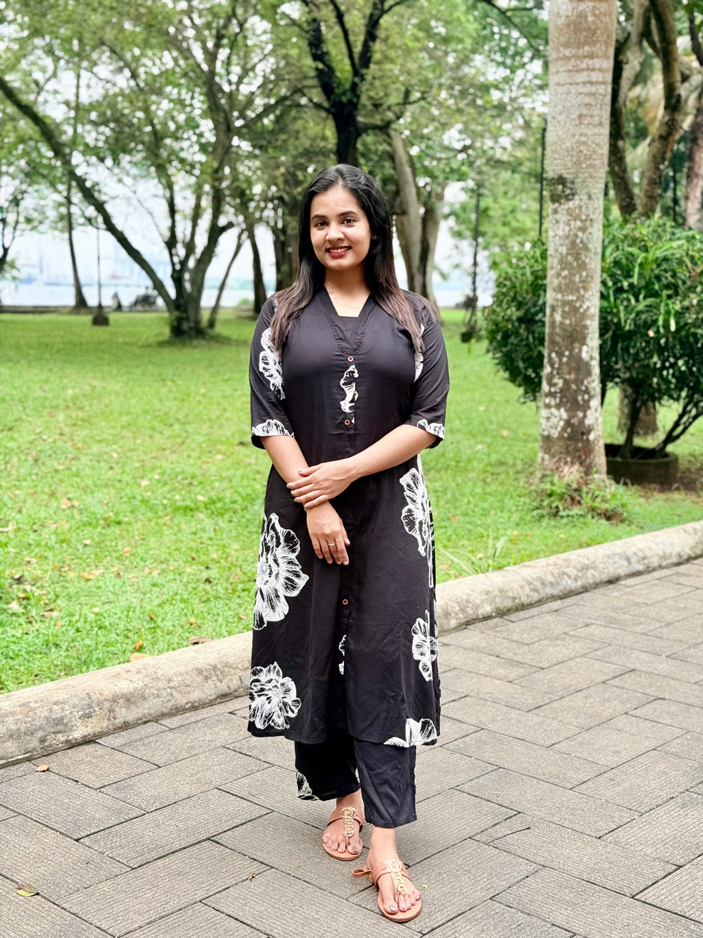 KLA 8908- Stylish black printed rayon cord set for a trendy look.